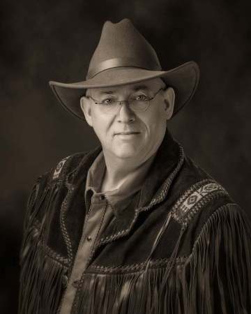 Dennis Hill, PhDProfessional headshot photography by Milwaukee Headshots™ in Milwaukee WI 53214 USA.#MilwaukeeHeadshots