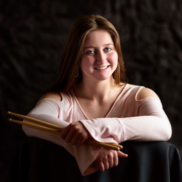 Professional headshot photography by Milwaukee Headshots in Milwaukee WI 53214 USA. #MilwaukeeHeadshots