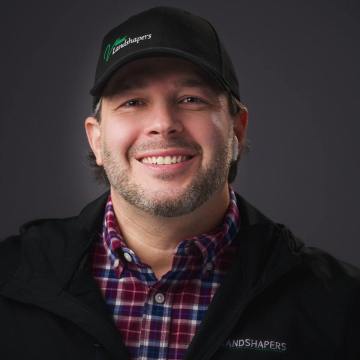 Travis Pipes
Villani Landshapers
https://www.villani-landshapers.com/

Professional headshot photography by Milwaukee Headshots™ in Milwaukee WI 53214 USA.
#MilwaukeeHeadshots