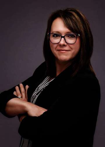Professional headshot photography by Milwaukee Headshots™ in Milwaukee WI 53214 USA.
#MilwaukeeHeadshots