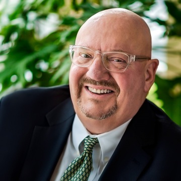 Professional headshot photography by Milwaukee Headshots in Milwaukee WI 53214 USA. #MilwaukeeHeadshots