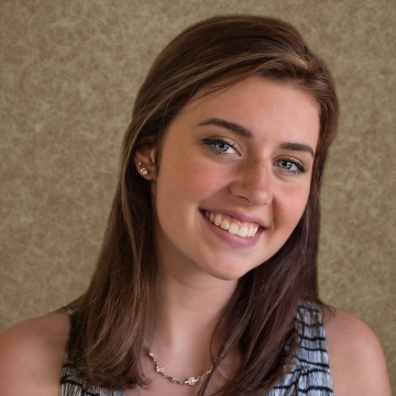 Professional headshot photography by Milwaukee Headshots in Milwaukee WI 53214 USA. #MilwaukeeHeadshots