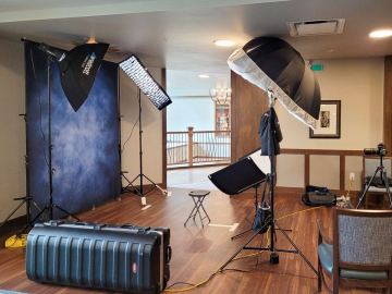 Professional headshot photography by Milwaukee Headshots™ in Milwaukee WI 53214 USA.
#MilwaukeeHeadshots