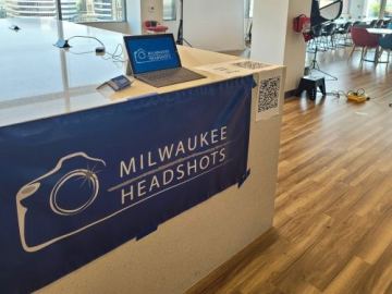 Professional headshot photography by Milwaukee Headshots™ in Milwaukee WI 53214 USA.#MilwaukeeHeadshots